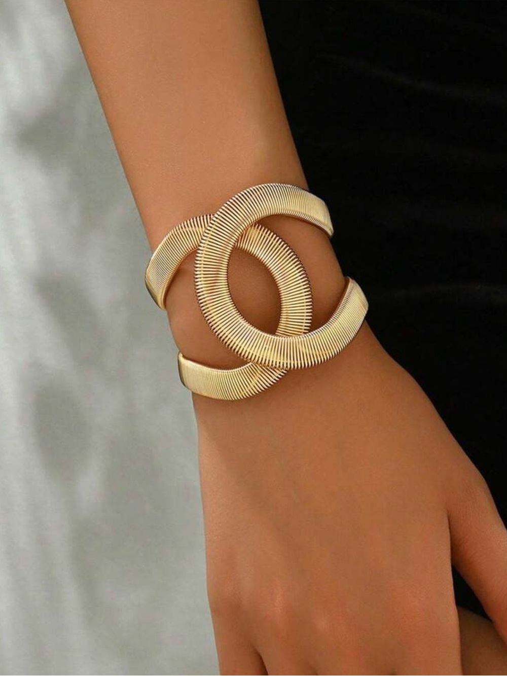 Gold Interlinked Ribbed Cuff Bracelet